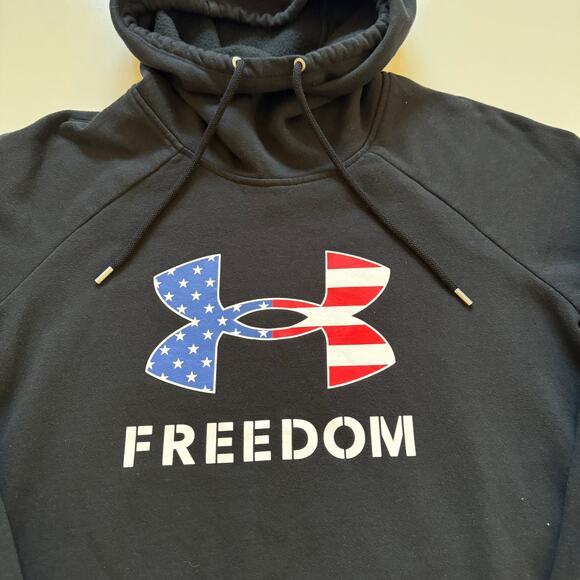 Under Armour Women's Freedom Rival Fleece Logo Hoodie Size Medium EUC Patriotic - Picture 5 of 11